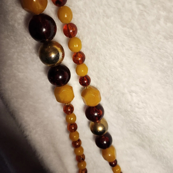 Vintage Retro Lucite‎ bead necklace - Picture 10 of 11